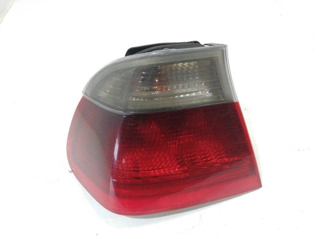 Lanterna traseira esquerda externa 8383821 BMW