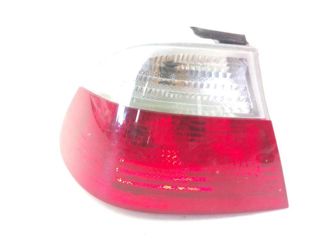 Lanterna traseira esquerda externa 8383825 BMW