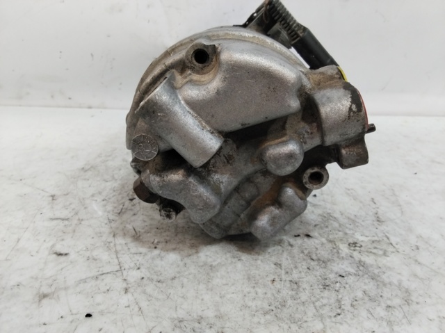 Compressor de aparelho de ar condicionado 8386837 BMW