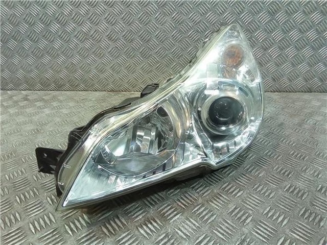 Luz esquerda 84001AJ111 SUBARU