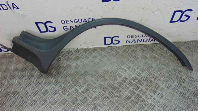 Expansor esquerdo (placa sobreposta) de arco do pára-lama traseiro 8408707 BMW