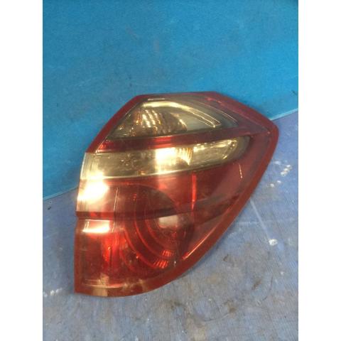 Lanterna traseira direita 84201AG222 SUBARU