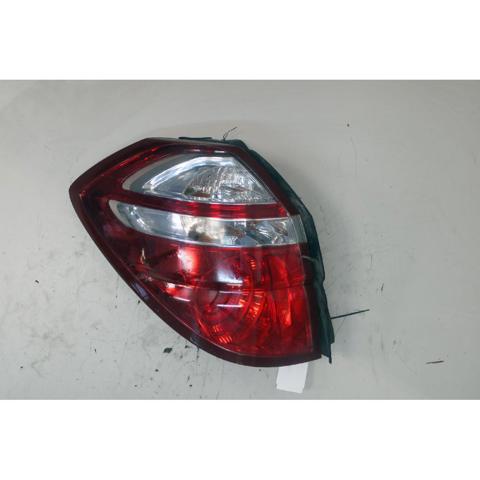 Lanterna traseira esquerda 84201AG232 SUBARU