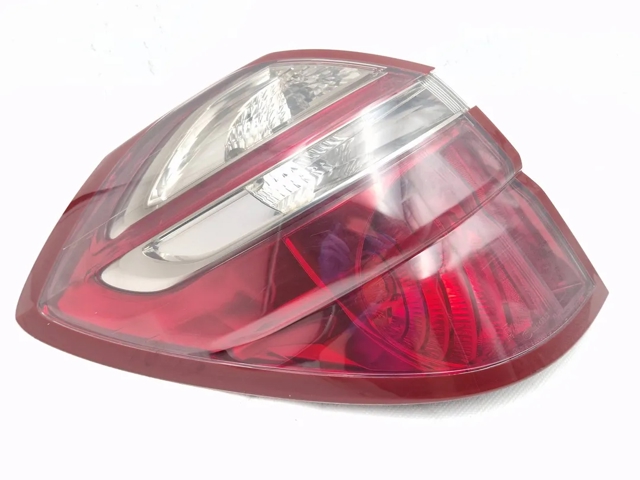 Lanterna traseira esquerda 84201AG232 SUBARU