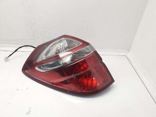 Lanterna traseira esquerda 84201AG232 SUBARU