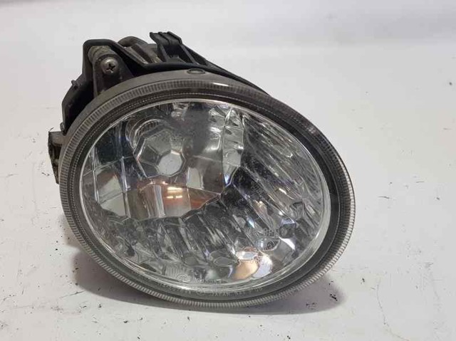 Luzes de nevoeiro direitas 84501AG021 SUBARU