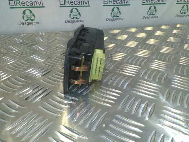 Mecanismo de acionamento de vidro da porta dianteira esquerda Toyota Land Cruiser  J8 ao melhor preço