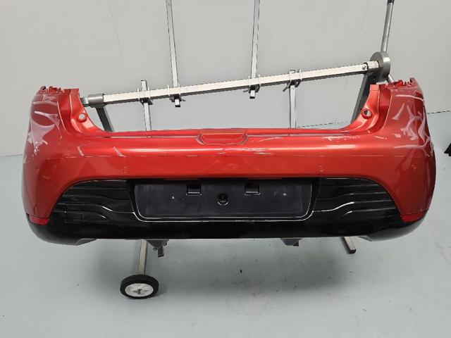 Pára-choque traseiro 850126718R RENAULT