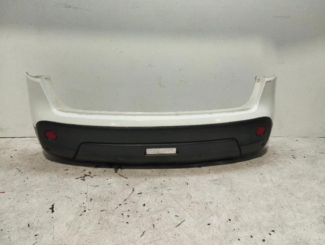 Pára-choque traseiro 85022BR10H NISSAN
