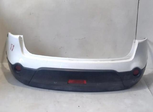 Pára-choque traseiro 85022EY10H NISSAN