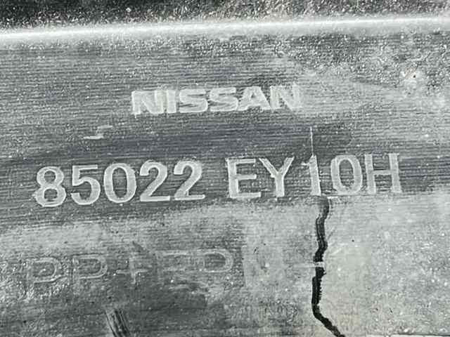 Pára-choque traseiro 85022EY10H NISSAN