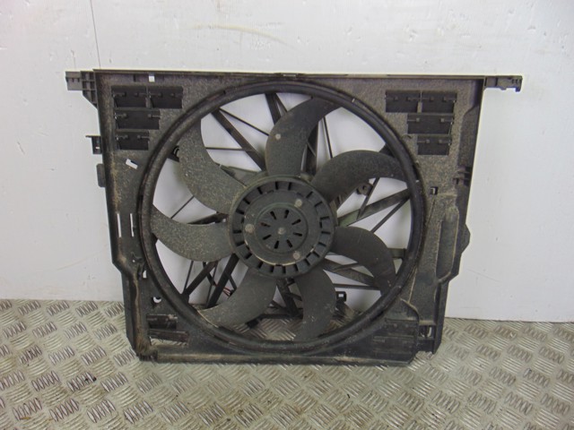 Ventilador elétrico de esfriamento montado (motor + roda de aletas) 8509740 BMW