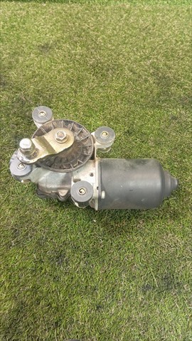 Motor de limpador pára-brisas do pára-brisas Toyota Land Cruiser  J10 ao melhor preço