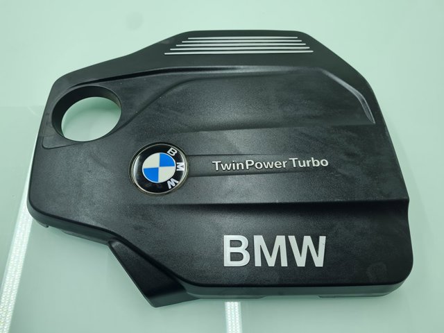 Tampa de motor decorativa 8514202 BMW