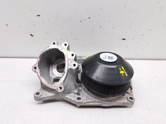 Bomba de água (bomba) de esfriamento 8514458 BMW