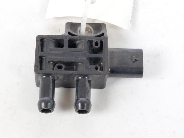Sensor de pressão dos gases de escape 8570686 BMW