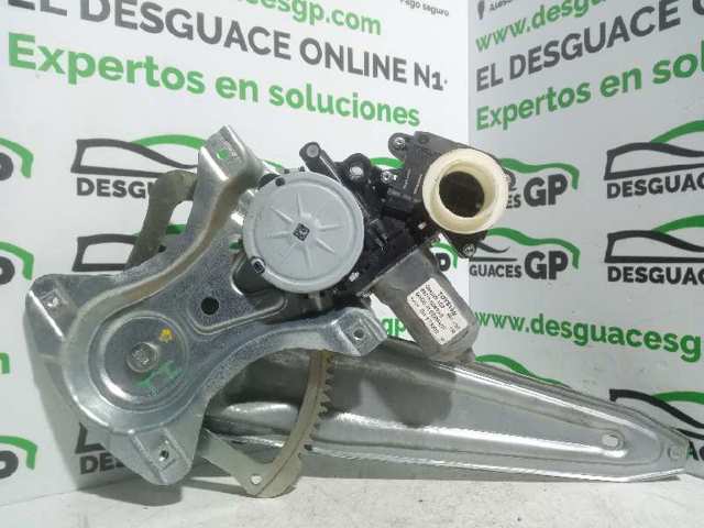 Mecanismo de acionamento de vidro da porta dianteira direita 8571002450B TOYOTA
