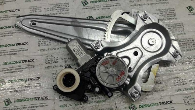 Mecanismo de acionamento de vidro da porta dianteira direita 8571002450B TOYOTA