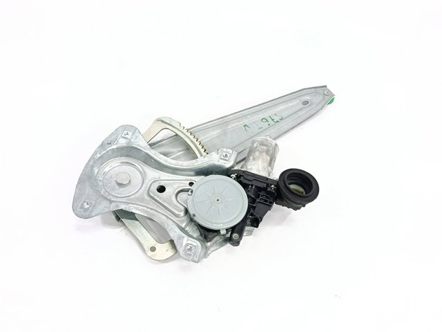 Motor de acionamento de vidro da porta traseira direita 857200D120 TOYOTA