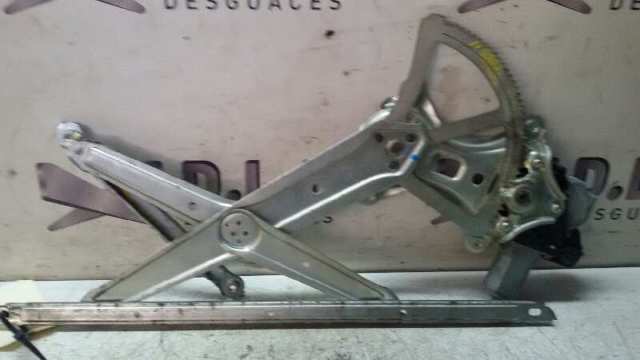 Motor de acionamento de vidro da porta dianteira esquerda 8572075010 TOYOTA