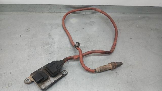 Sensor dianteiro de óxidos de nitrogênio NOX 8576471 BMW