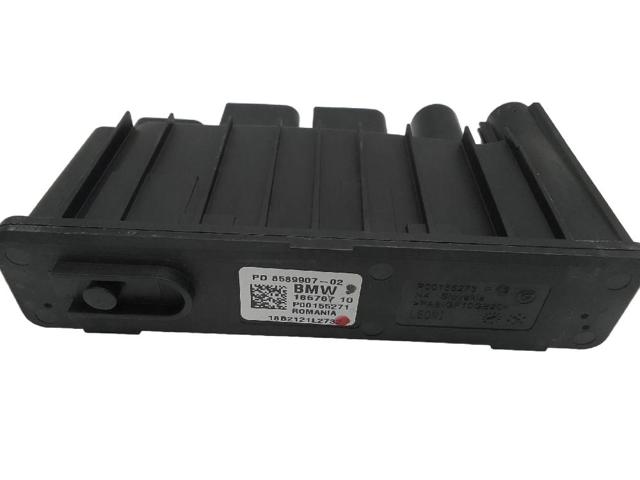 858990702 BMW