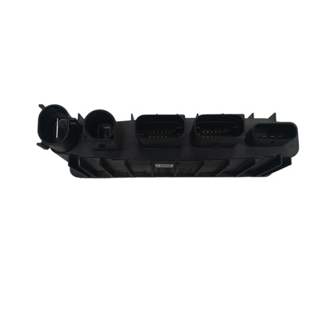 858990702 BMW