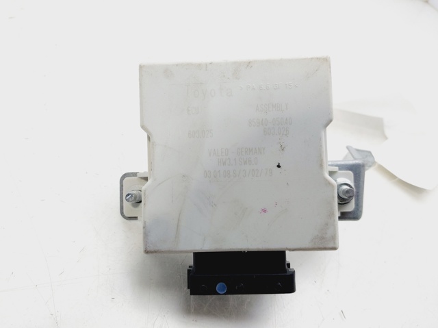  Avensis  sedan (2003-2008) original desde 47,90 €