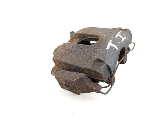 Suporte do freio traseiro esquerdo 8602854 VOLVO