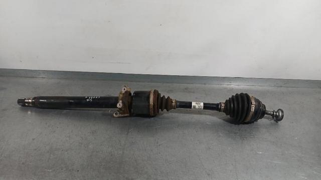 8611942 BMW