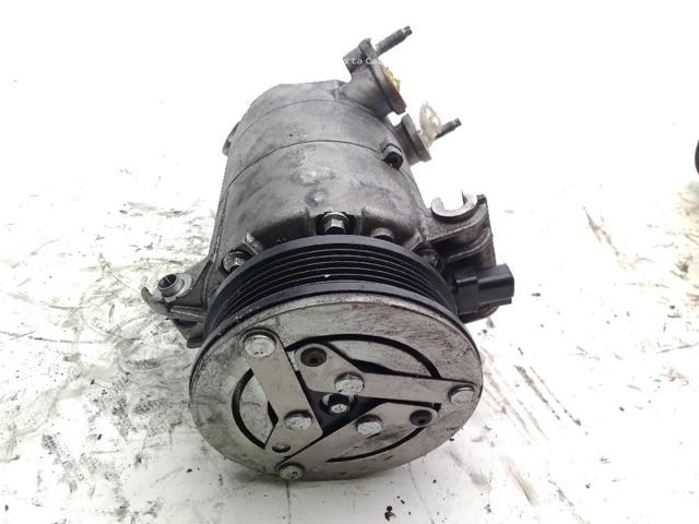 Compressor de aparelho de ar condicionado 8623176 VOLVO