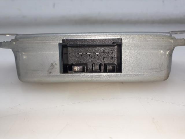 Unidade de controlo do fecho central 8638A053 PEUGEOT