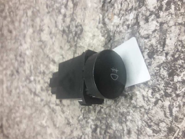 Botão de ativação do sinal de emergência 864W0140 GM