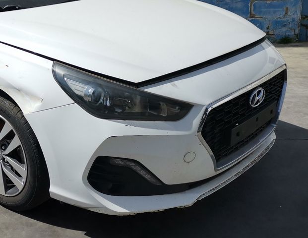Pára-choque dianteiro 86511G4000 HYUNDAI
