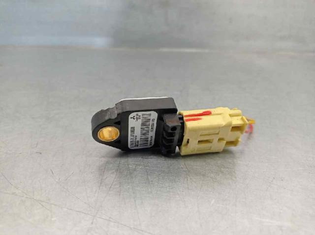 8651A001 Mitsubishi
