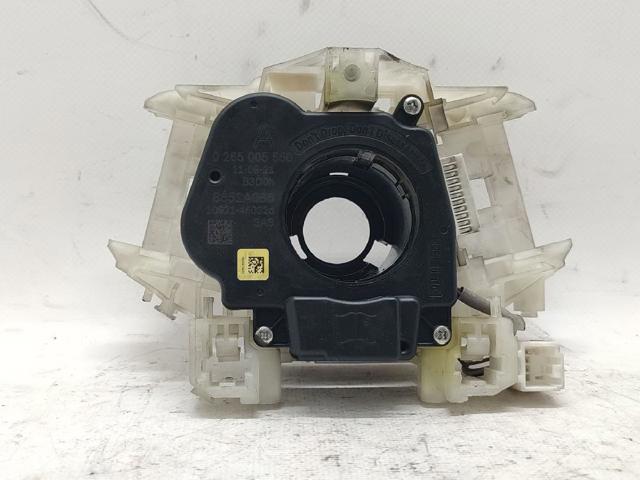 8651A086 Mitsubishi