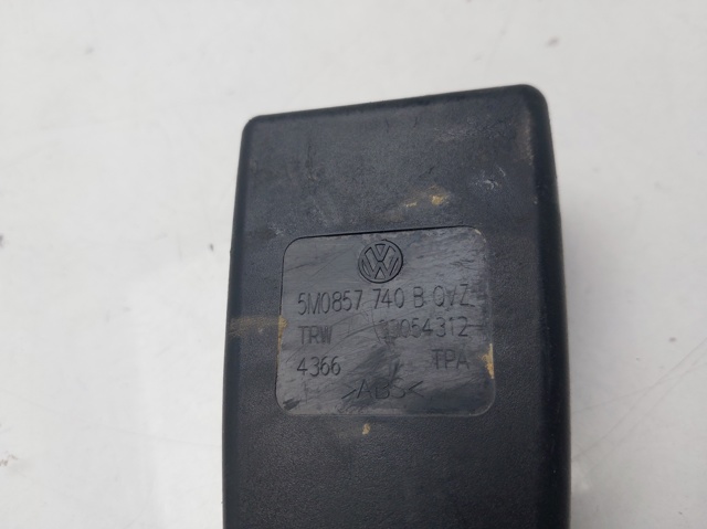 8665914 Volvo