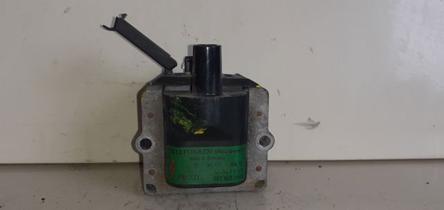 Bobina de ignição 867905104A VAG