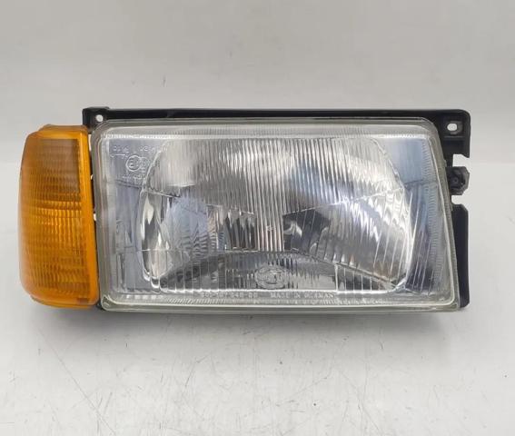 Luz direita 867941006 VAG