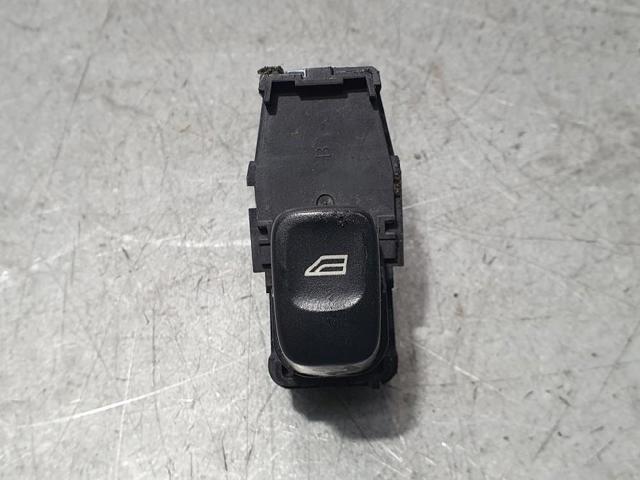 Botão traseiro de ativação de motor de acionamento de vidro 8685288 VOLVO