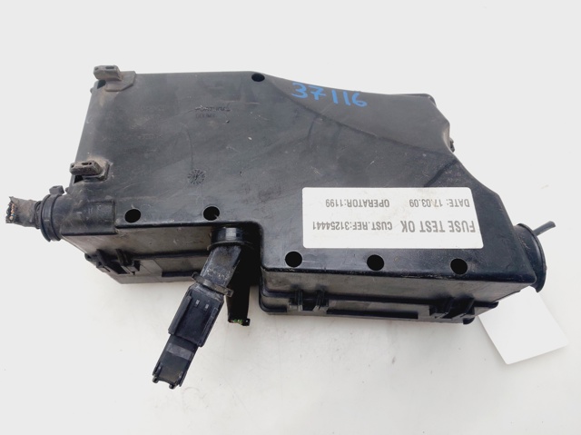 Unidade de dispositivos de segurança Volvo V50  MW ao melhor preço