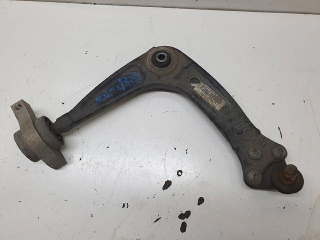 Braço oscilante inferior direito de suspensão dianteira 872275 PEUGEOT