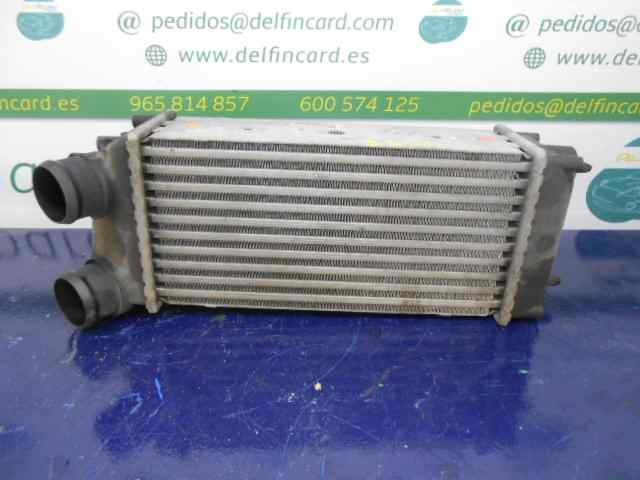 Radiador de intercooler 876923JE PEUGEOT