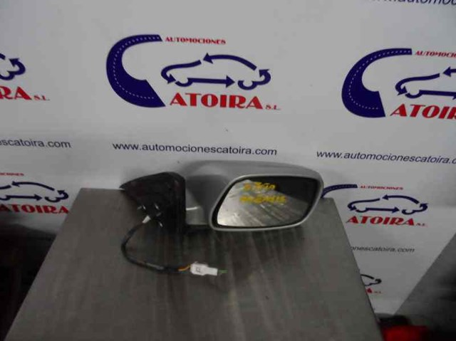 Placa sobreposta (tampa) do espelho de retrovisão direito Toyota Corolla  E12 ao melhor preço