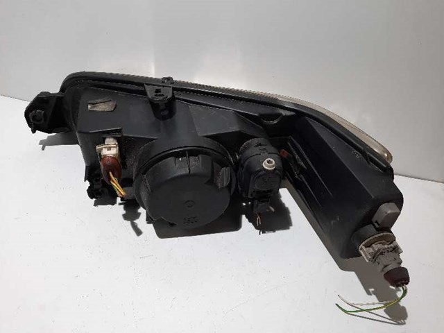 88203989D Peugeot/Citroen