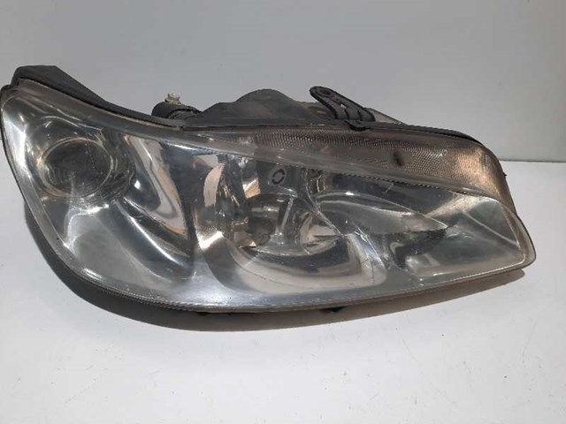 88203989D Peugeot/Citroen
