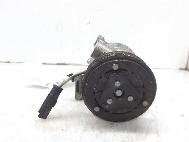 88310YV010 Toyota