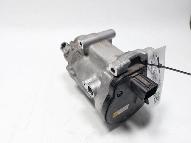 Compressor de aparelho de ar condicionado 88370K0010 TOYOTA