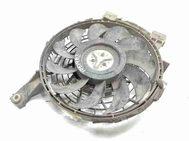 Ventilador elétrico de aparelho de ar condicionado montado (motor + roda de aletas) 8859060060 TOYOTA