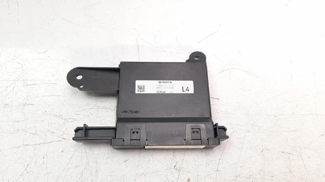 8865002L40 Toyota